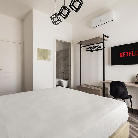 רומא Adelante Rooms San Giovanni מראה חיצוני תמונה